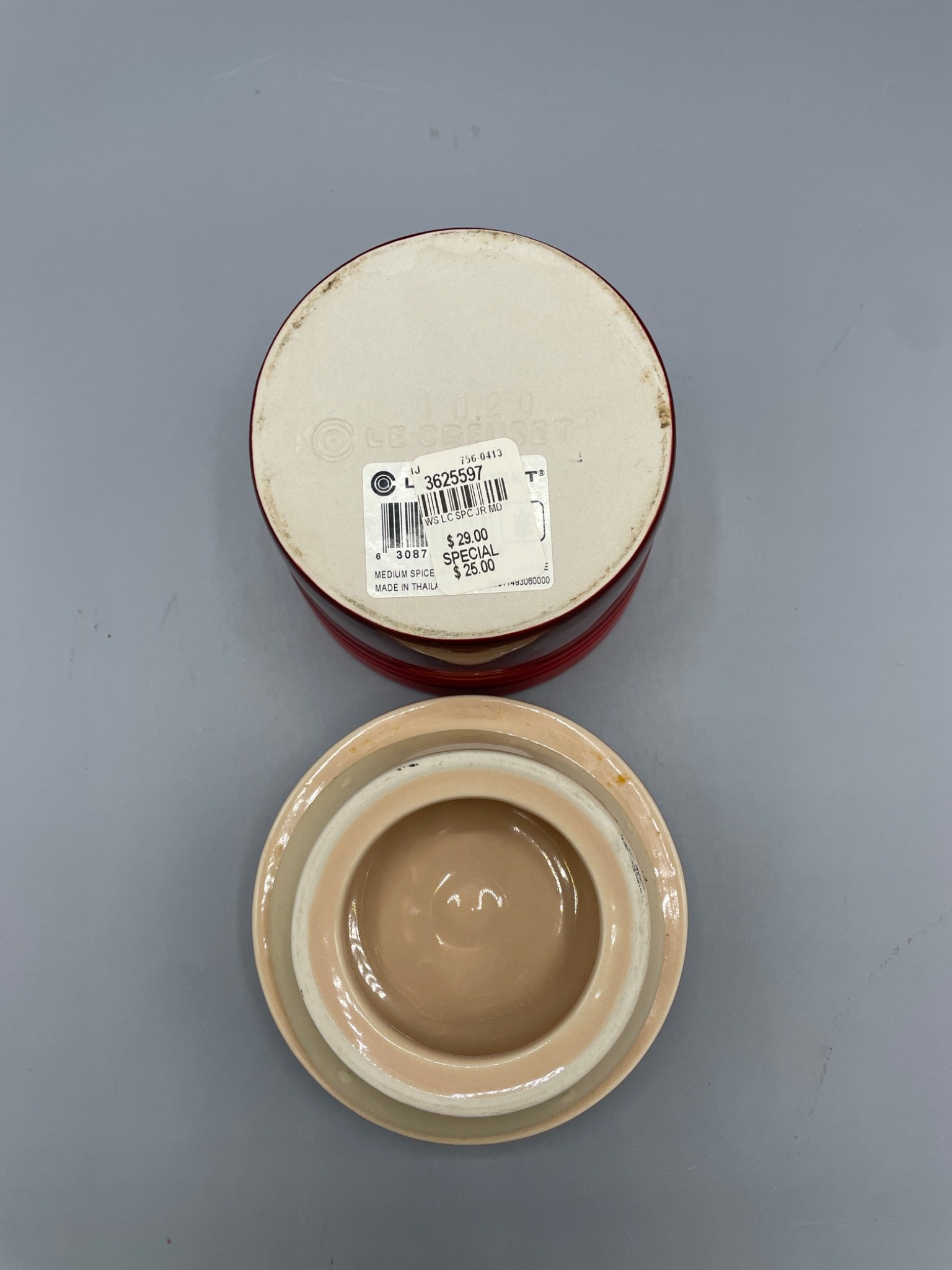 Le Creuset Medium Spice Jar with Lid, Cerise Red - 4