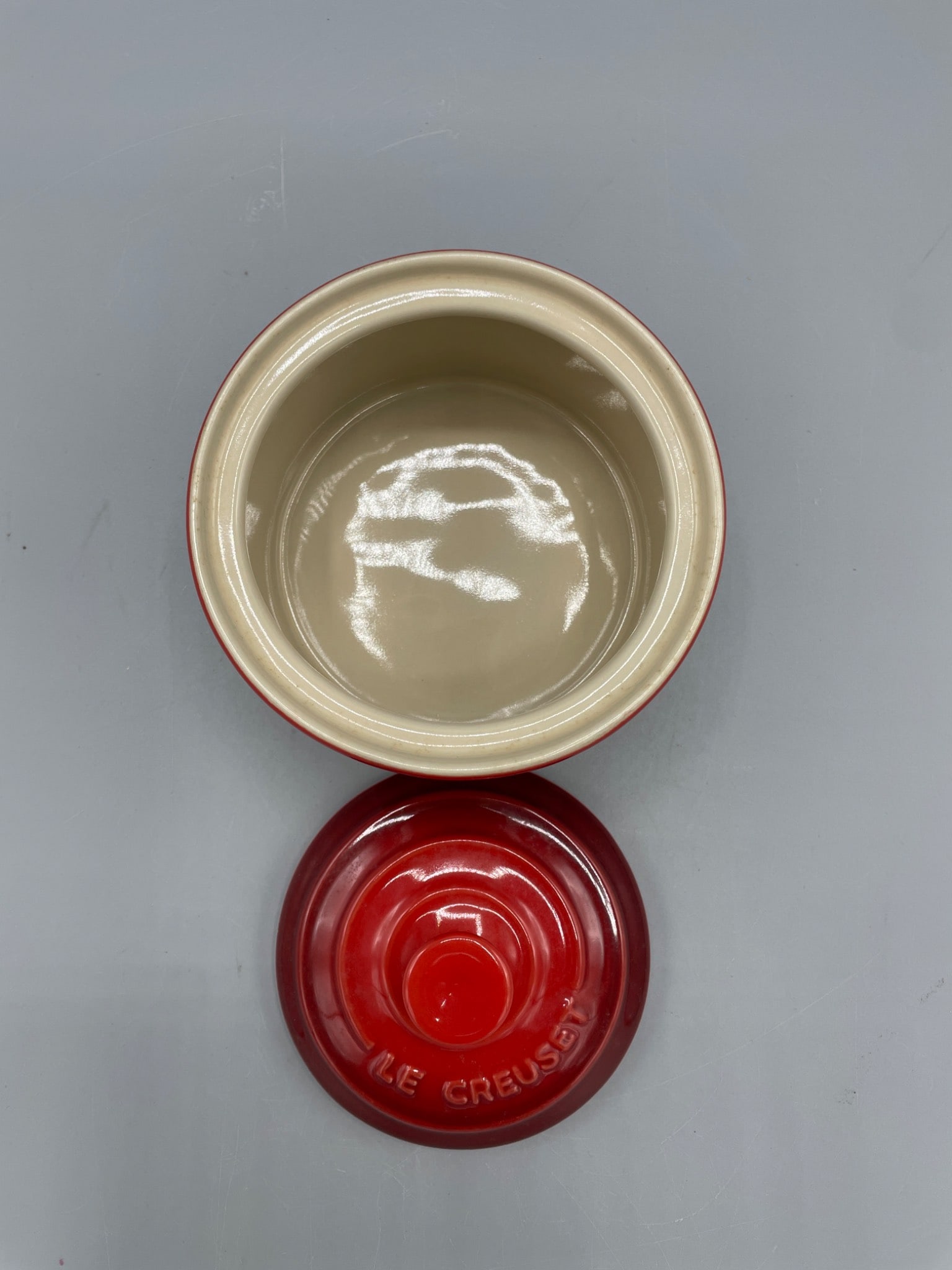 Le Creuset Ceramic Butter Keeper in Red With Lid - 2