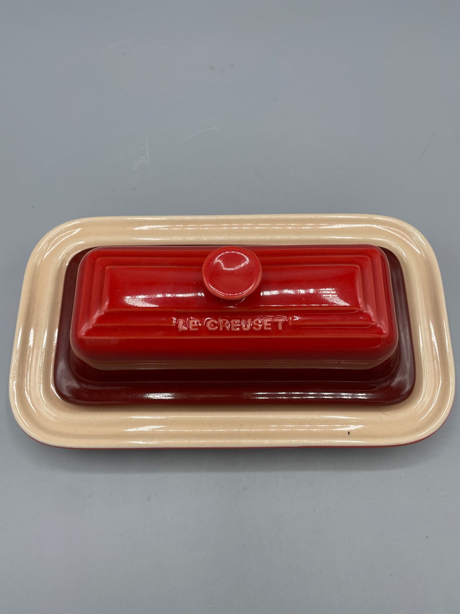Le Creuset Stoneware Butter Dish, Model 12.30, Red and Beige - 2