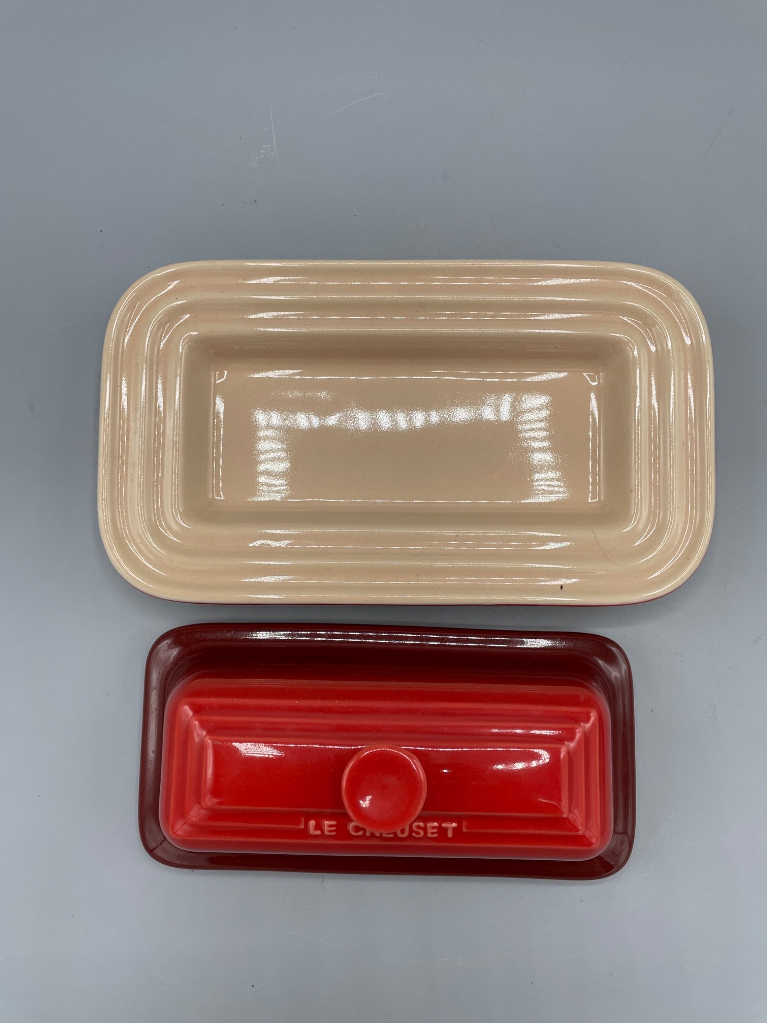 Le Creuset Stoneware Butter Dish, Model 12.30, Red and Beige - 3