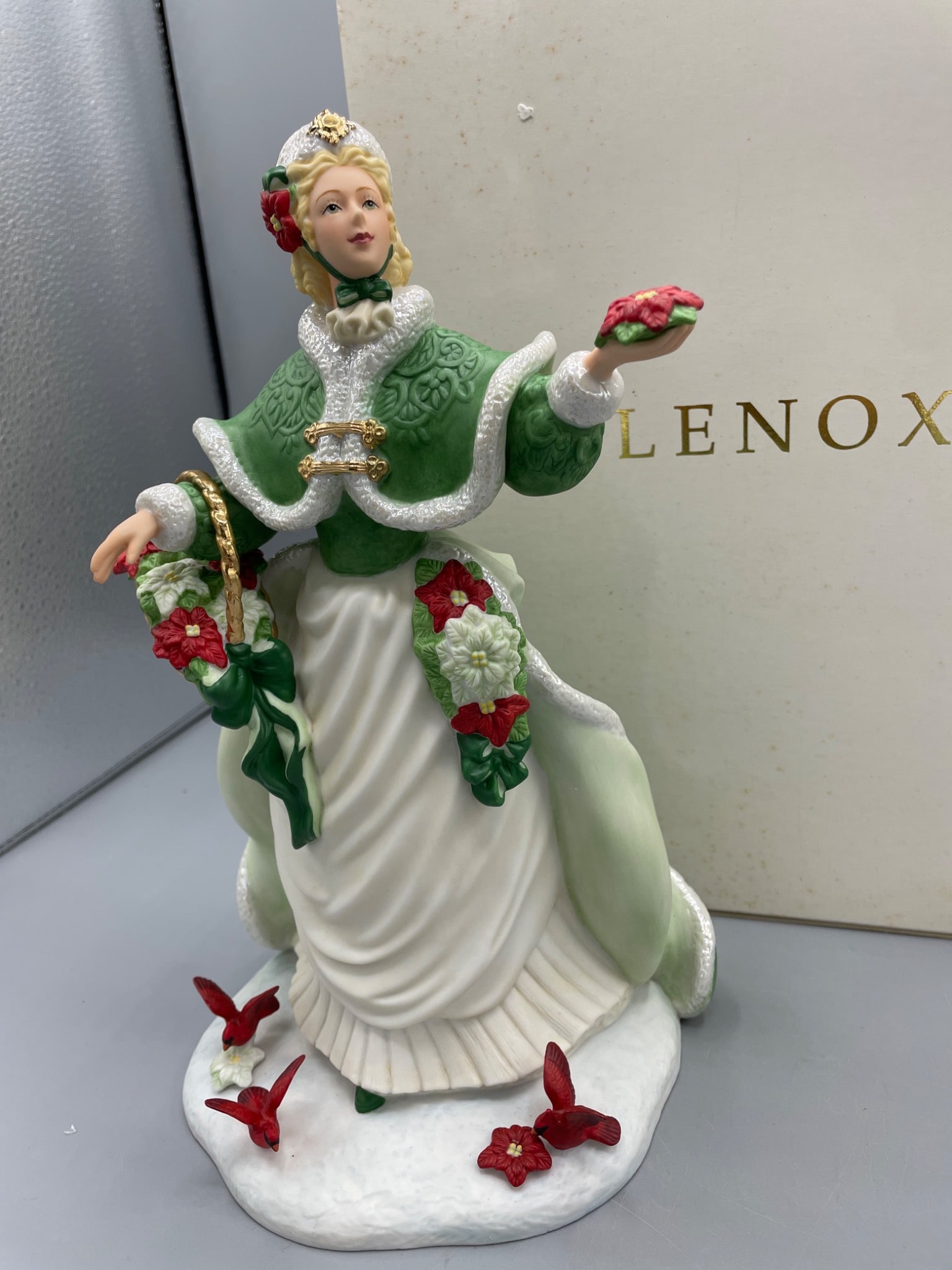 Lenox Katherine 1999 Christmas Princess Limited Edition Figurine - 2