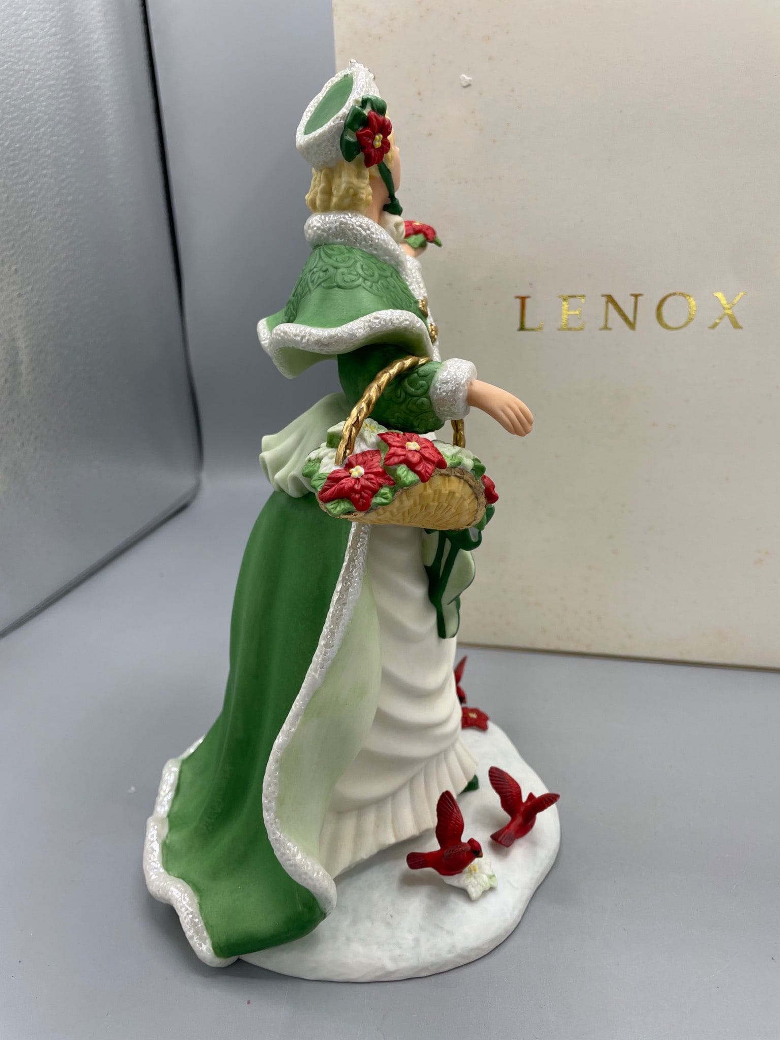 Lenox Katherine 1999 Christmas Princess Limited Edition Figurine - 4