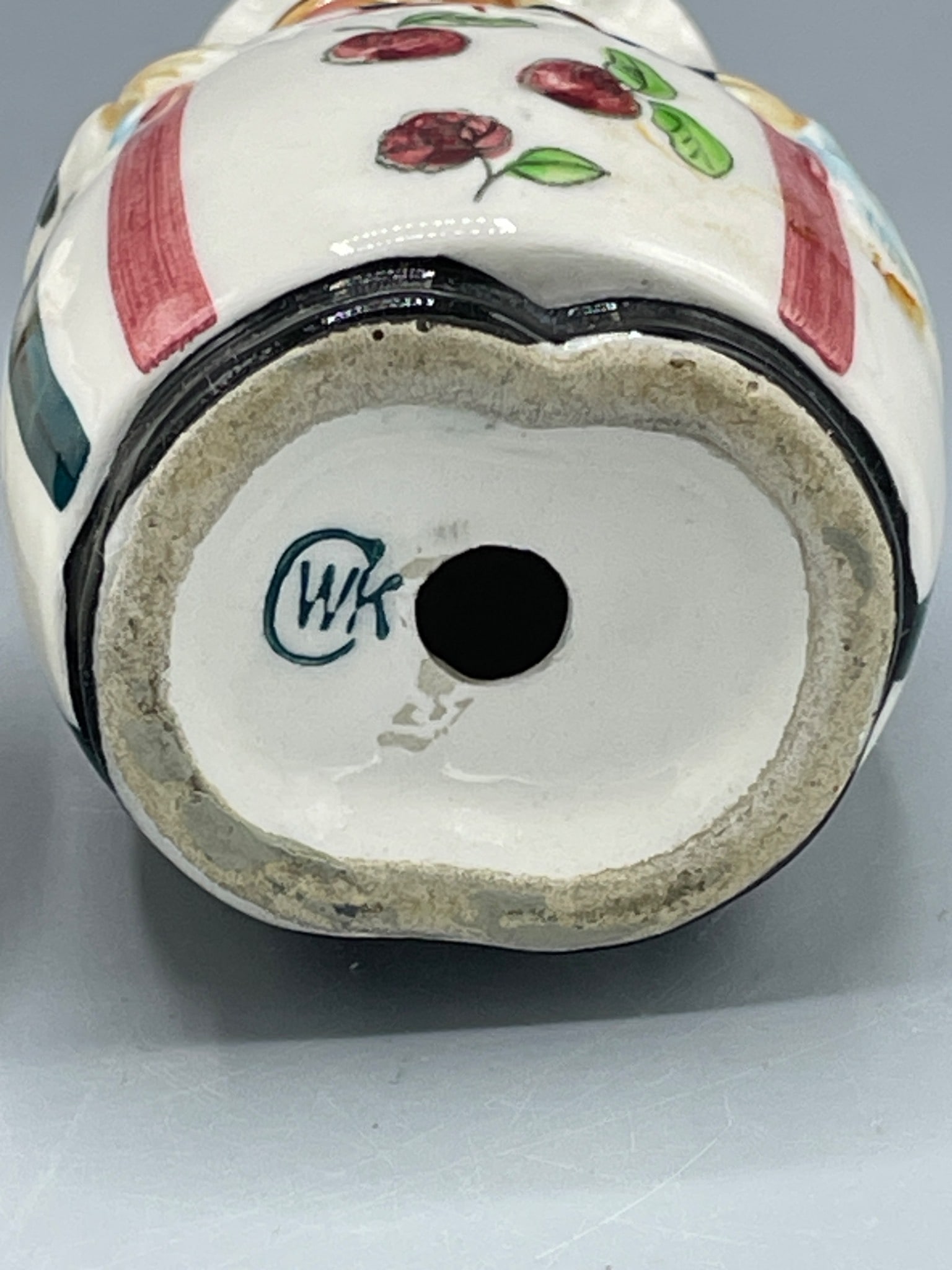 Porcelain Salt and Pepper Shakers with Chef Motif and Maker's Mark (WK) - 4
