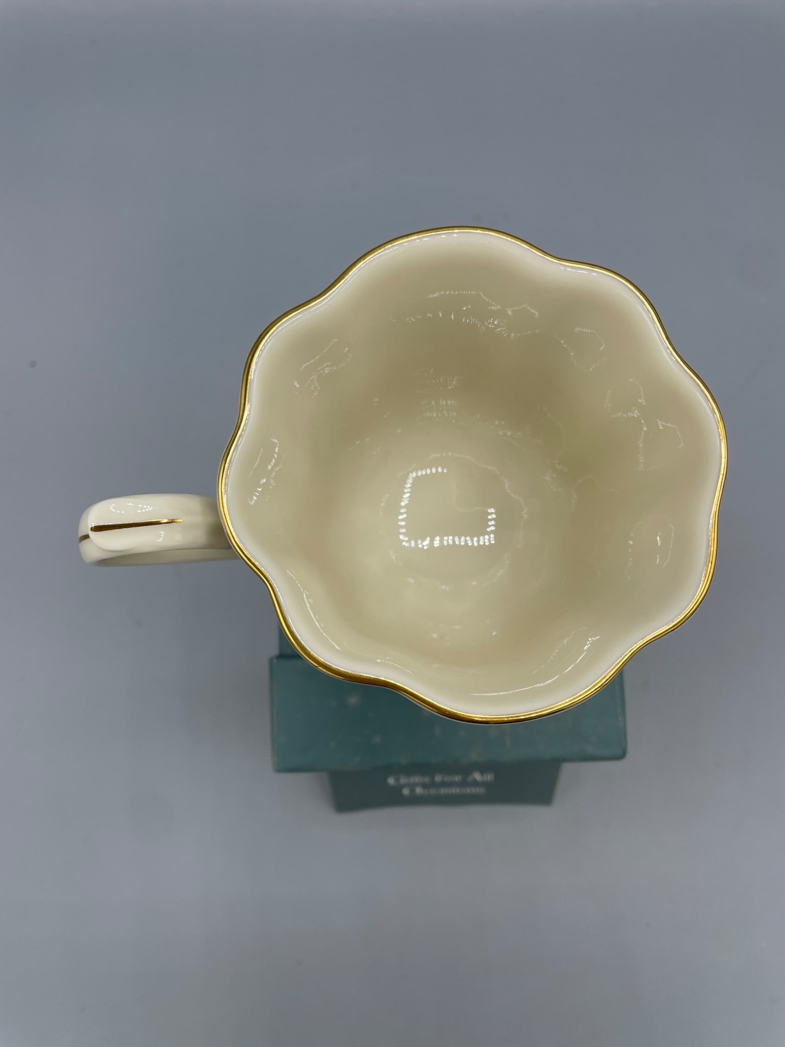 Lenox Holiday White Ribbon Mug With Gift Box - 4