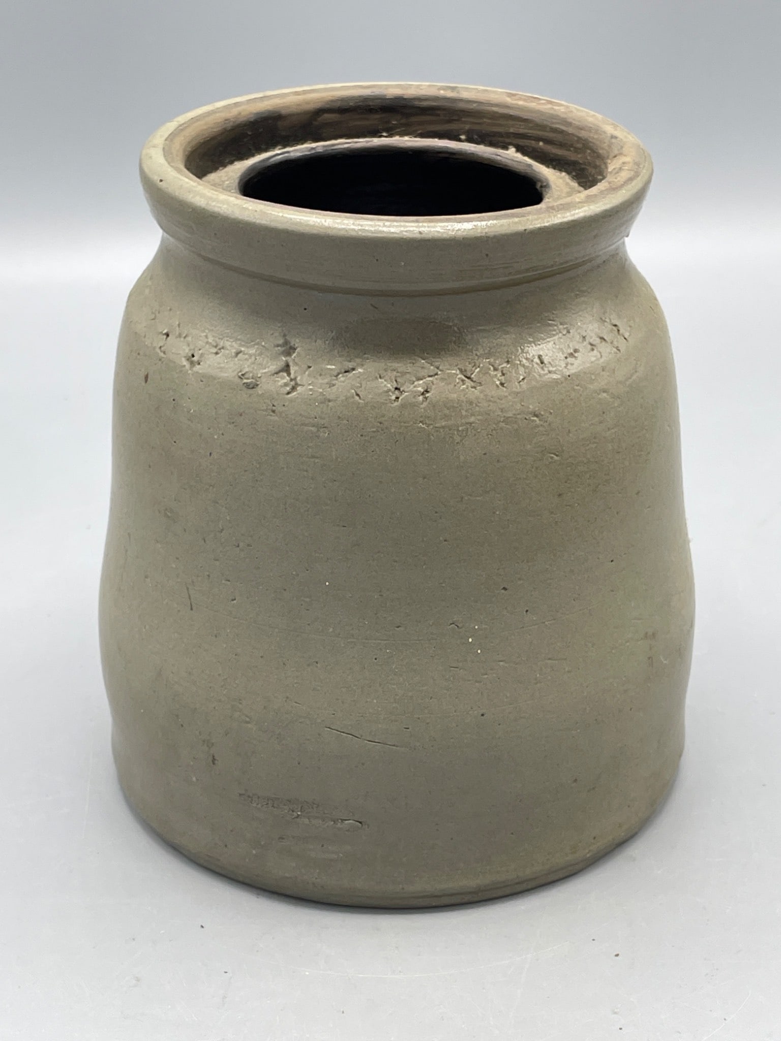Stoneware Crock with Rounded Body and Unglazed Bottom - 2