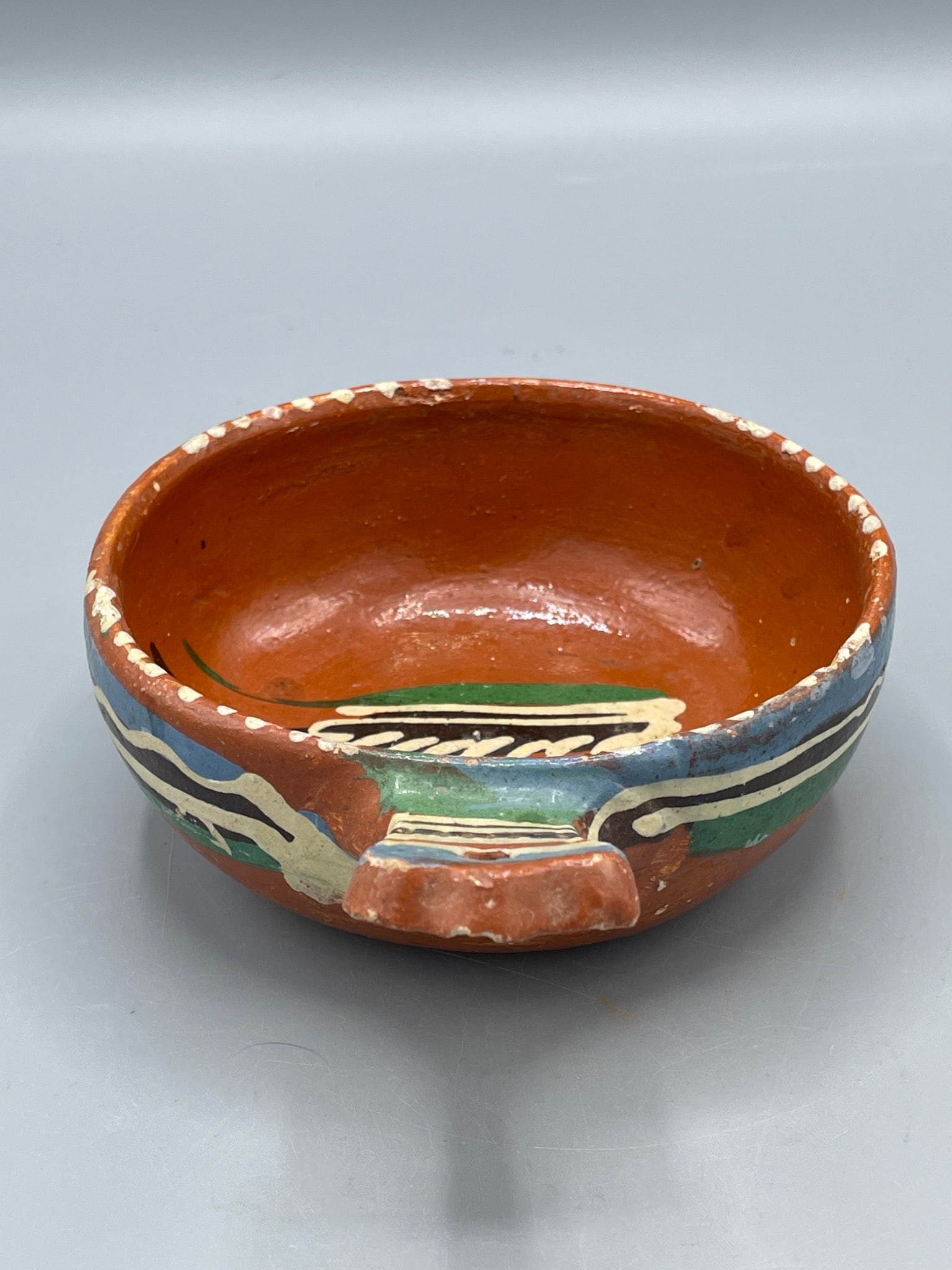Hand-Painted Ceramic Bowl With Handle and Decorative Pattern - 2