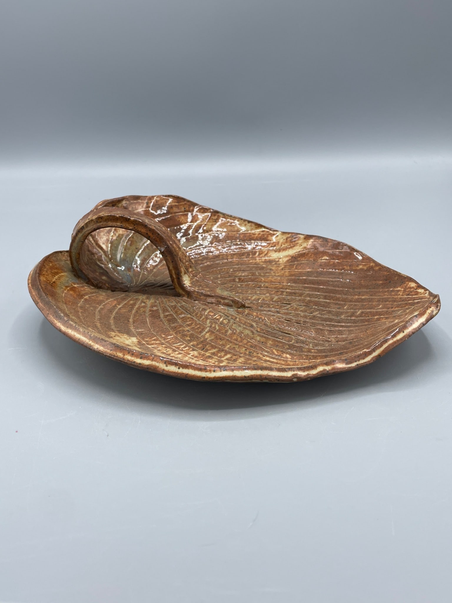 Hand-Formed Ceramic Dish With Leaf Design and Maker's Mark - 3