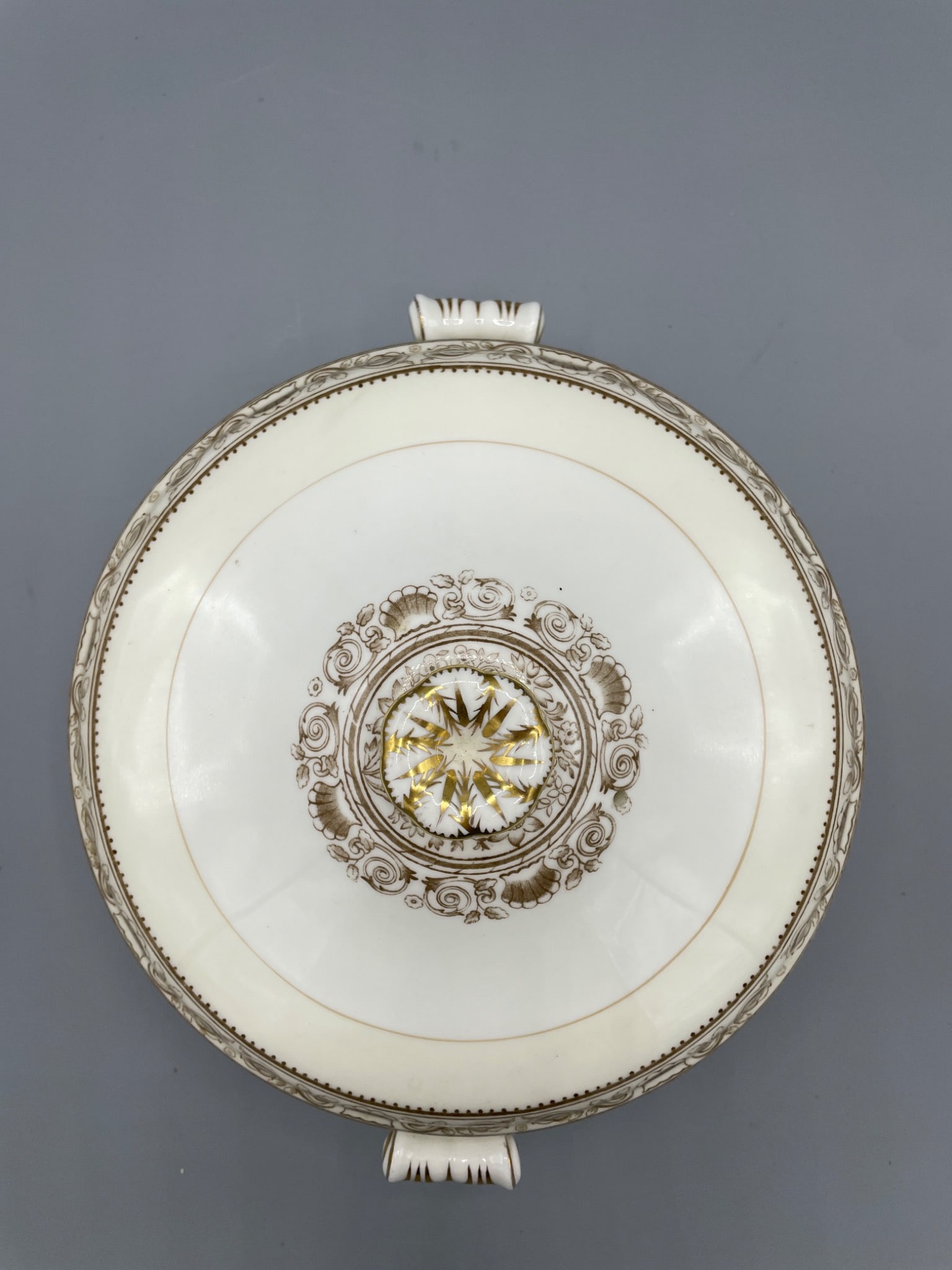 Wedgwood Bone China Covered Dish with Decorative Motif, Made in England - 2