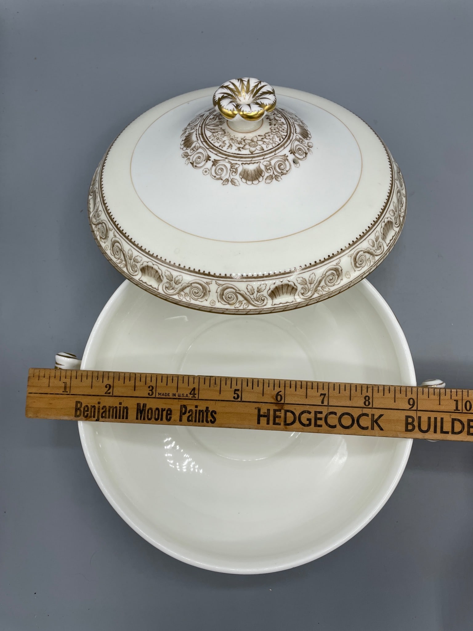 Wedgwood Bone China Covered Dish with Decorative Motif, Made in England - 8