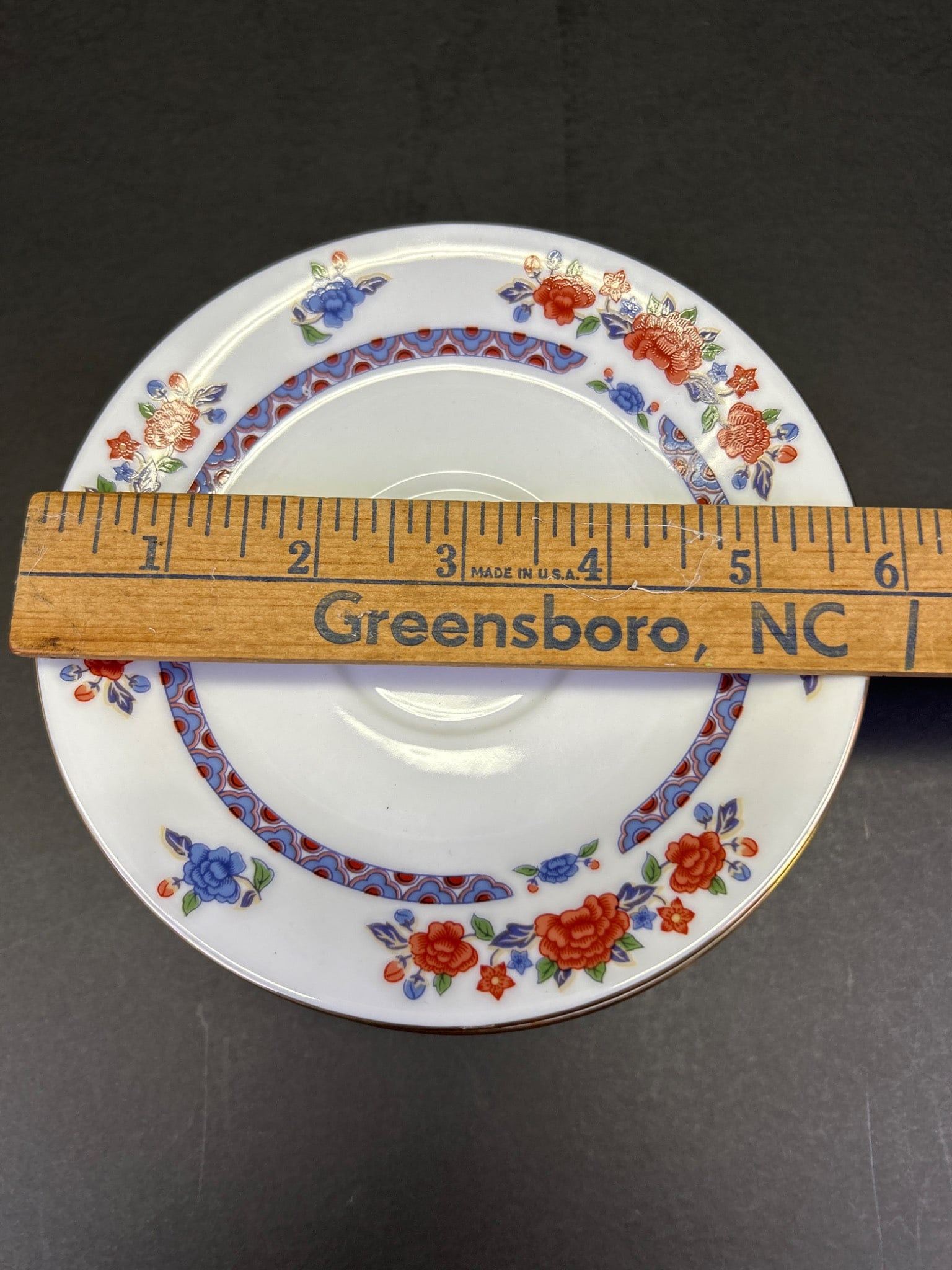 6 Crown Ming Fine China Saucers from the Regent Collection (5.5 Inches) - 4