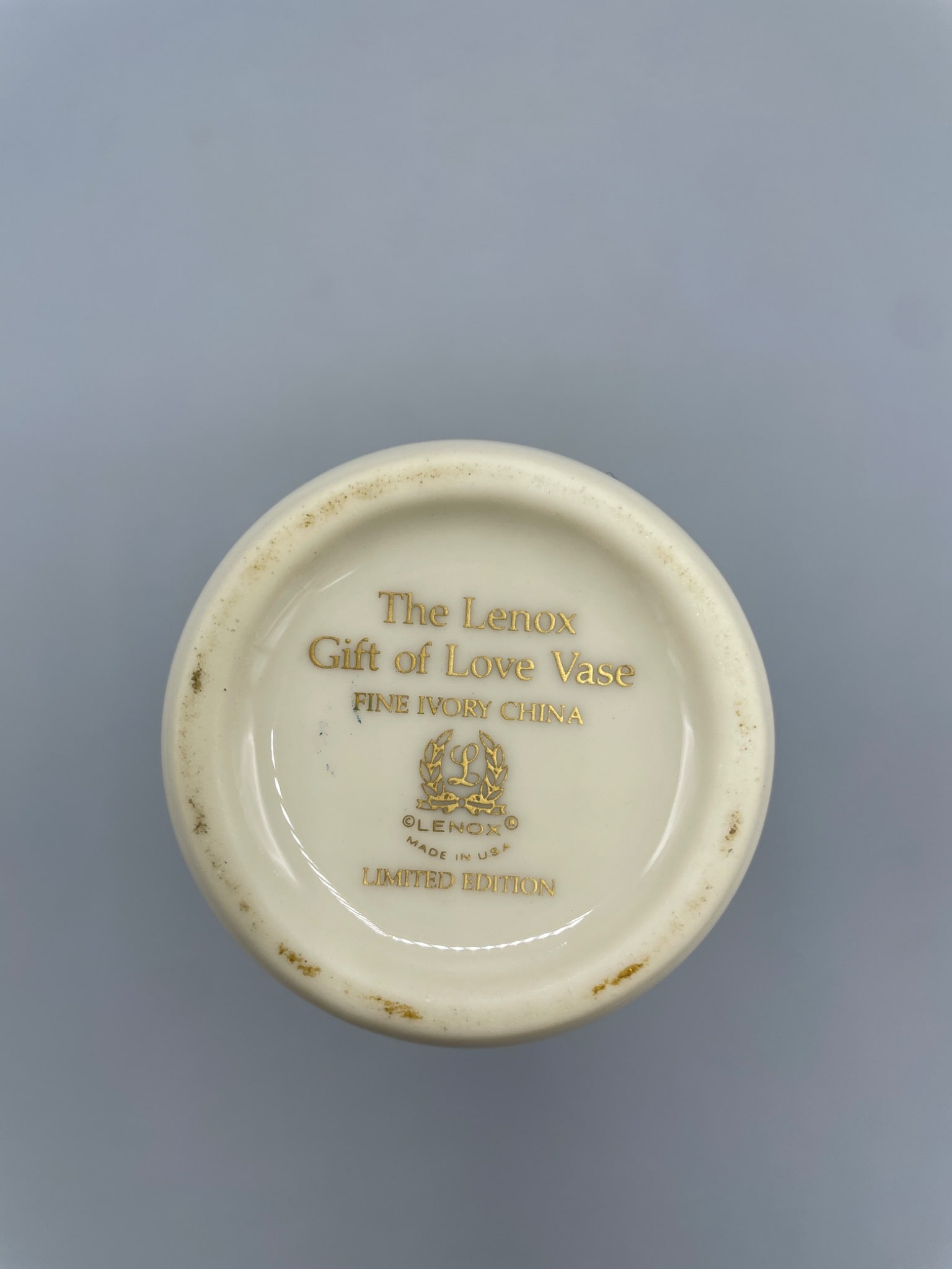 Lenox Gift Of Love Vase Made of Fine Ivory China With Bird And Floral Design - 4