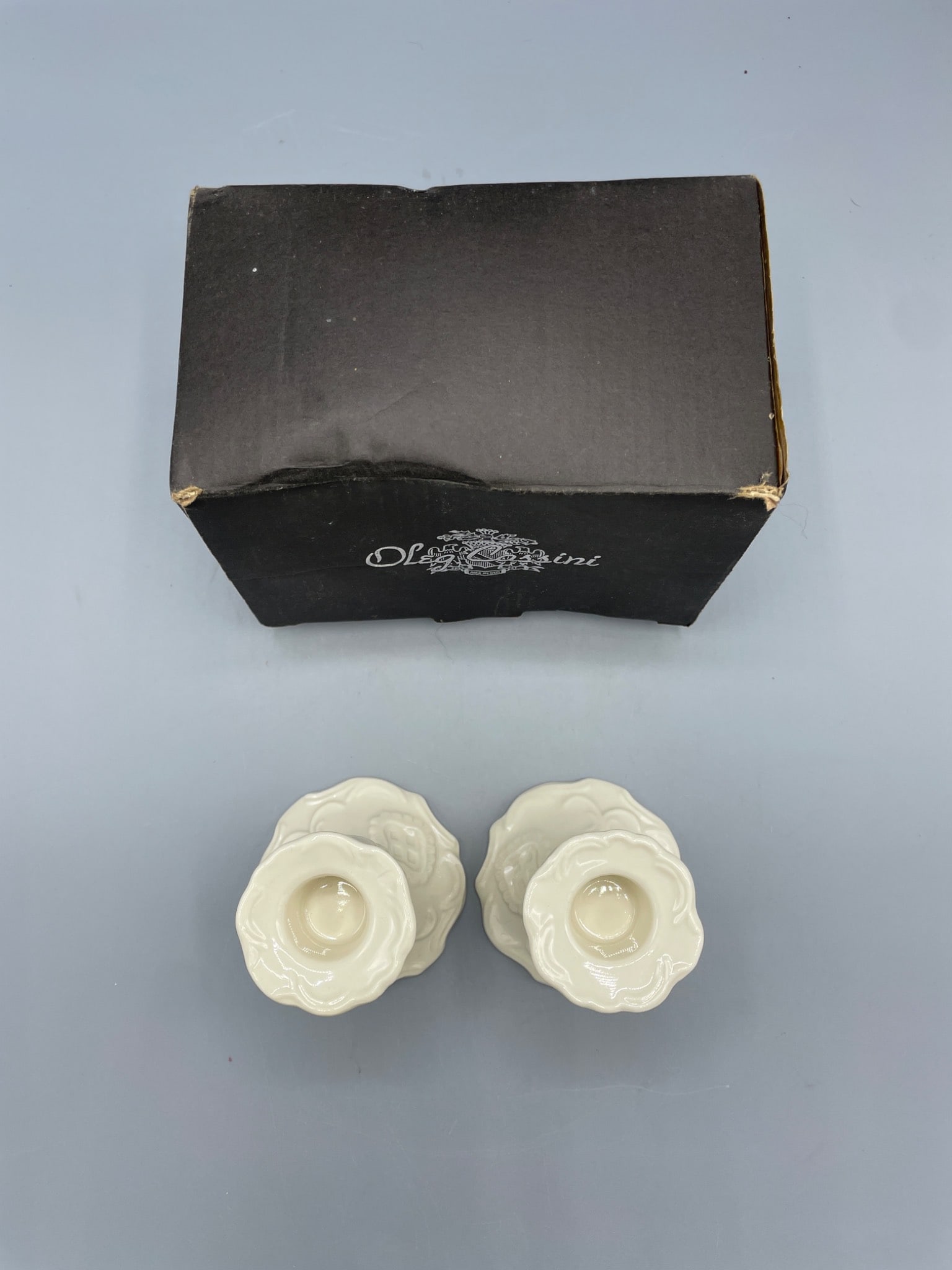 Oleg Cassini Pair of Ceramic Candle Holders with Original Box - 4