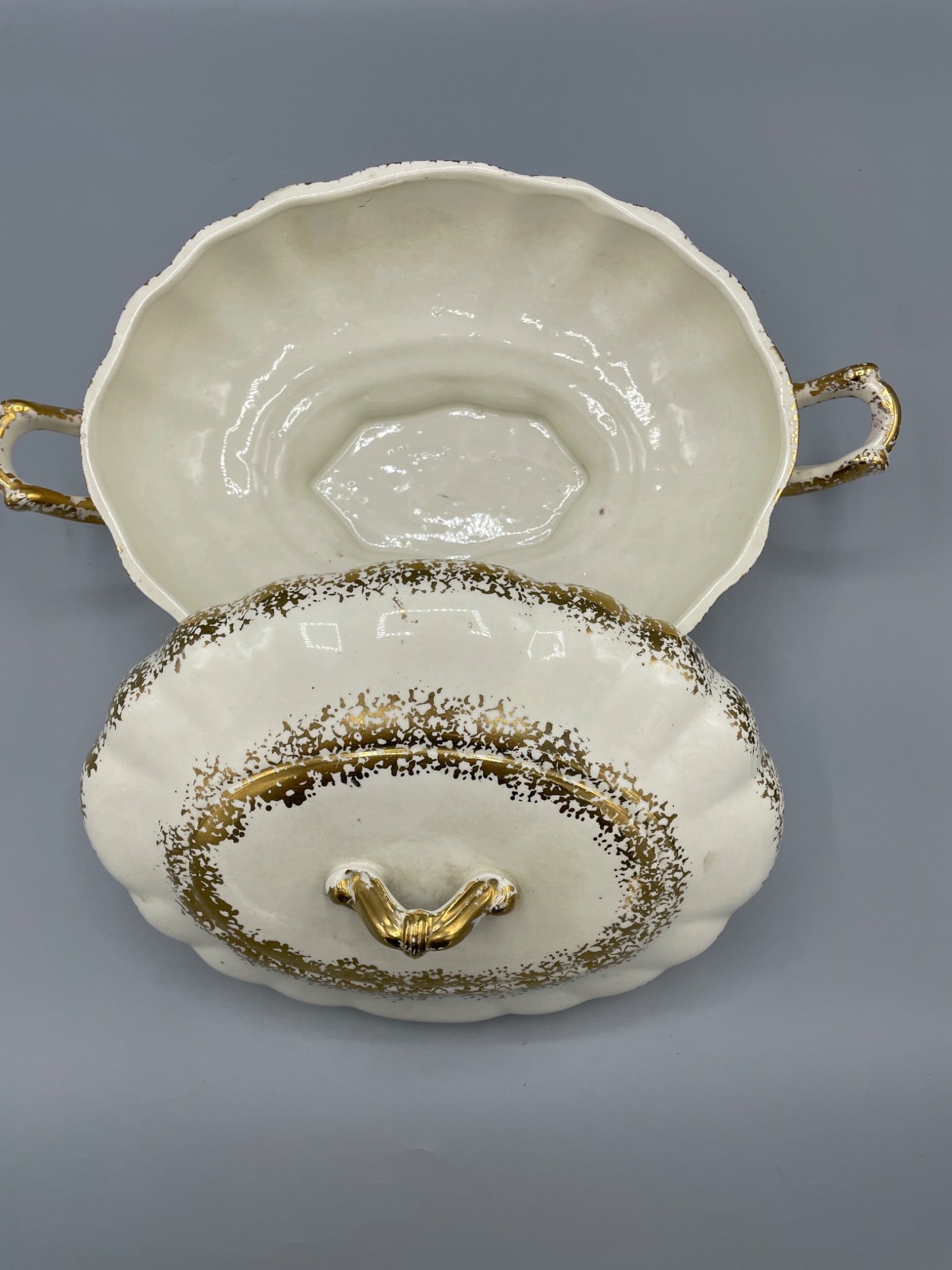 Lidded Ceramic Tureen With Handles And Ladle, Hand-Painted Gold Detailing - 3