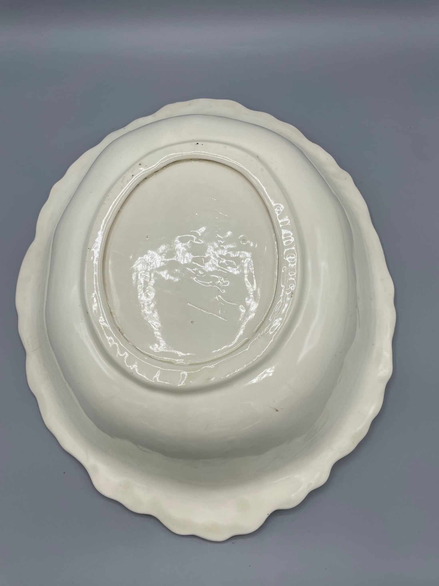 Handcrafted Ceramic Bowl With Gold Detailing and Signed Base - 6