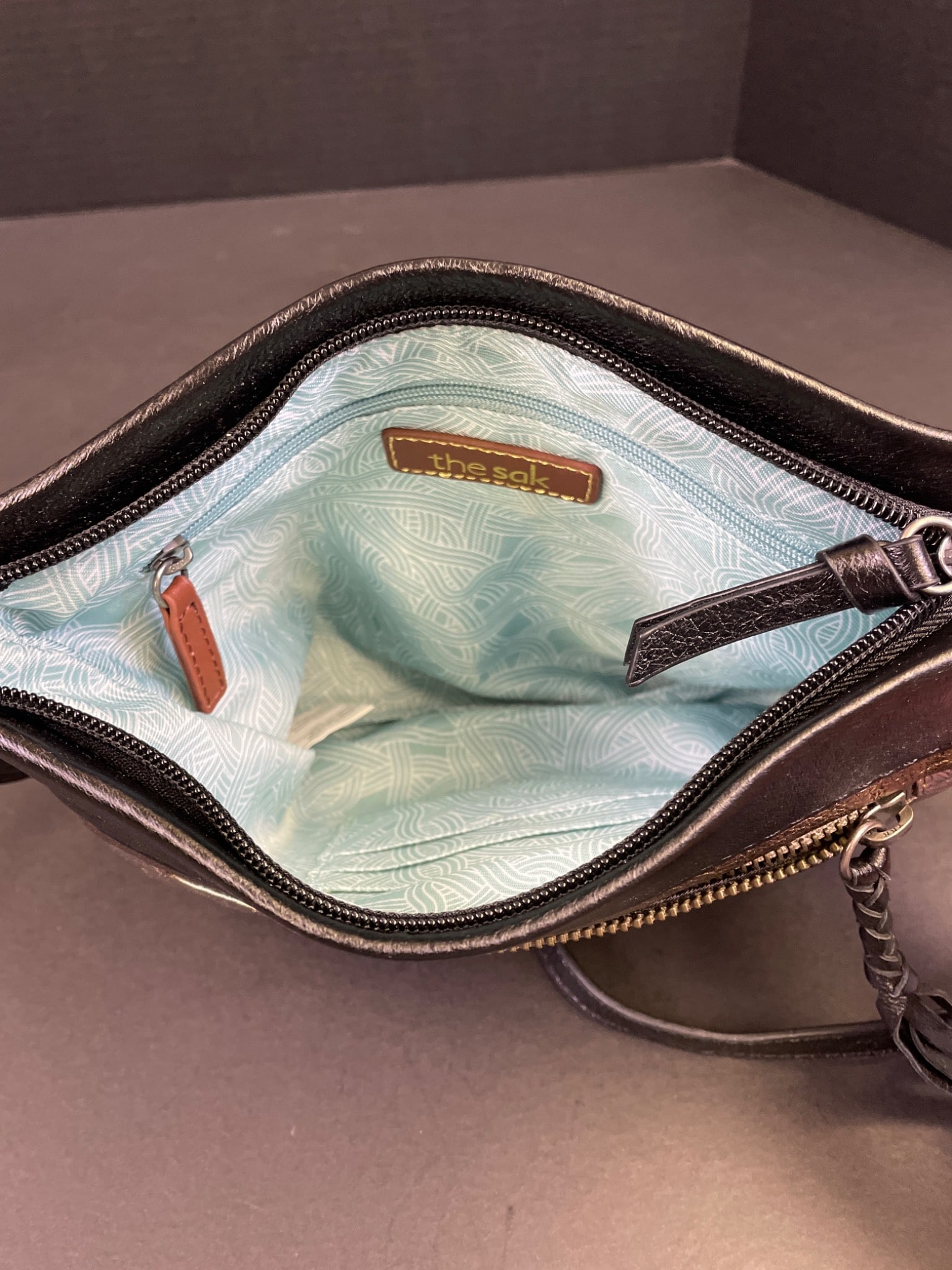 The Sak Leather Crossbody Bag With Gold-Tone Details and Adjustable Strap - 3