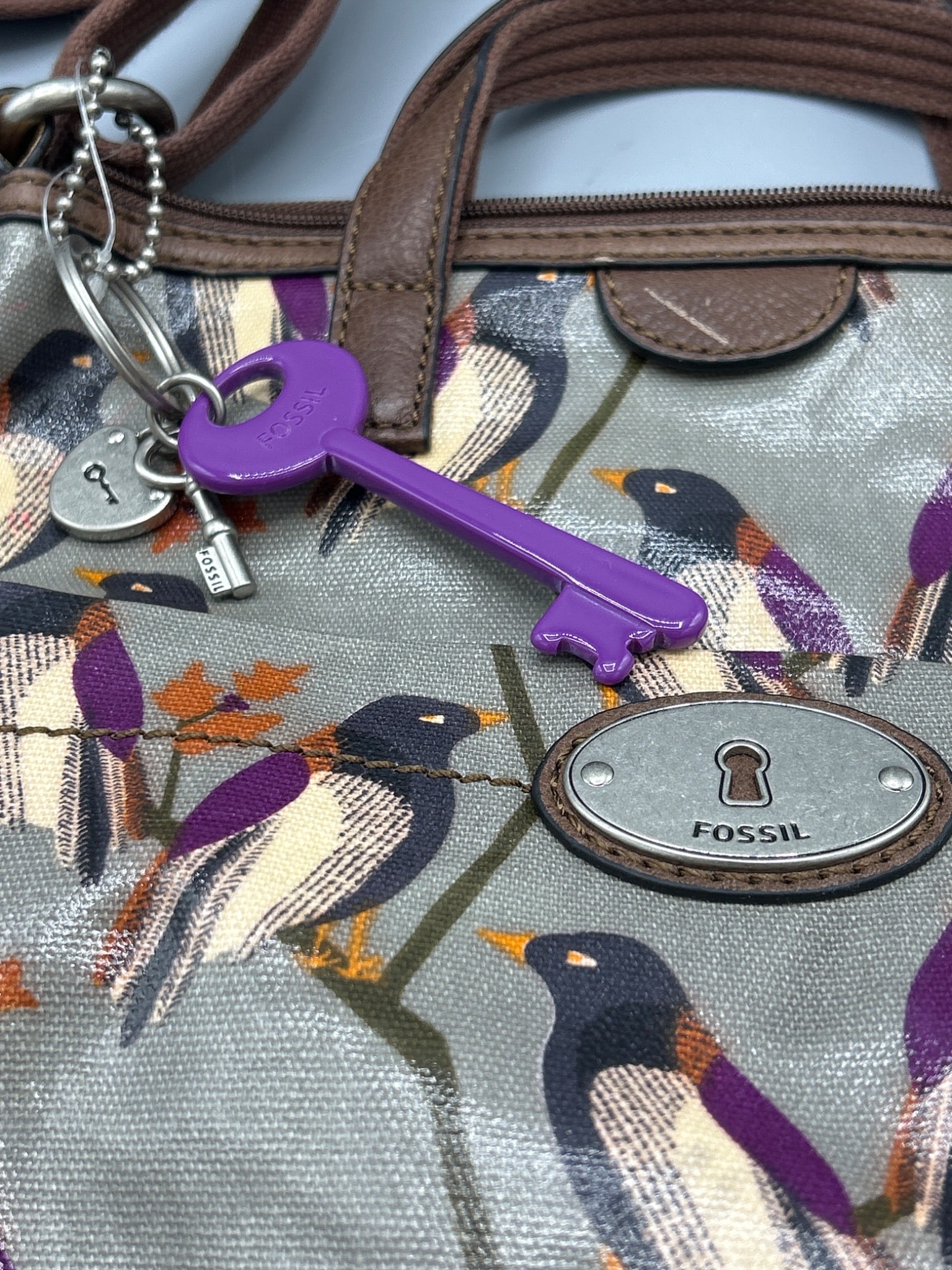 Fossil Key-Per Crossbody Bag with Multicolor Bird Print - 2