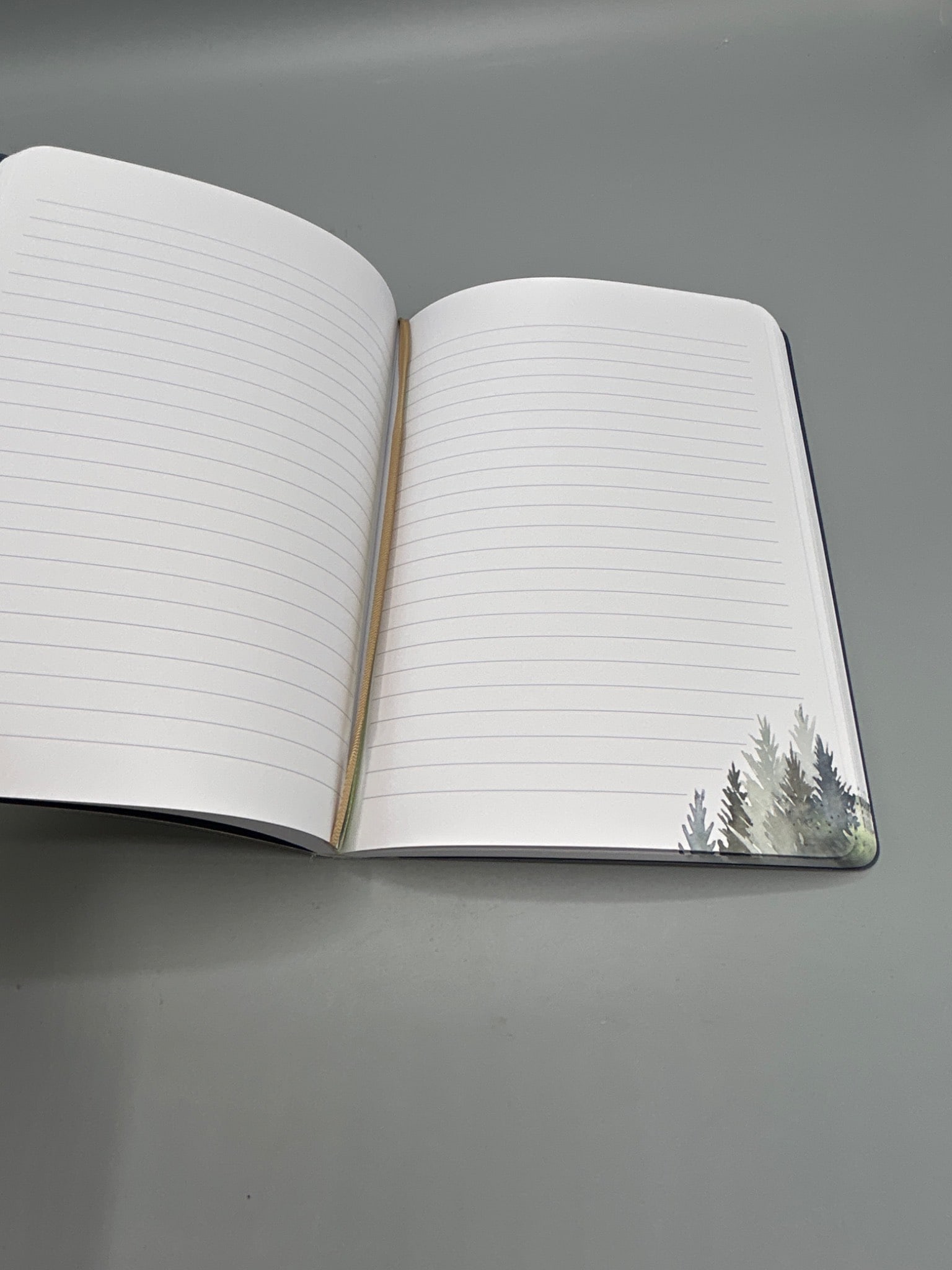 3 Notebooks Featuring Punch Studio, Graphique, and Spiral Design - 7