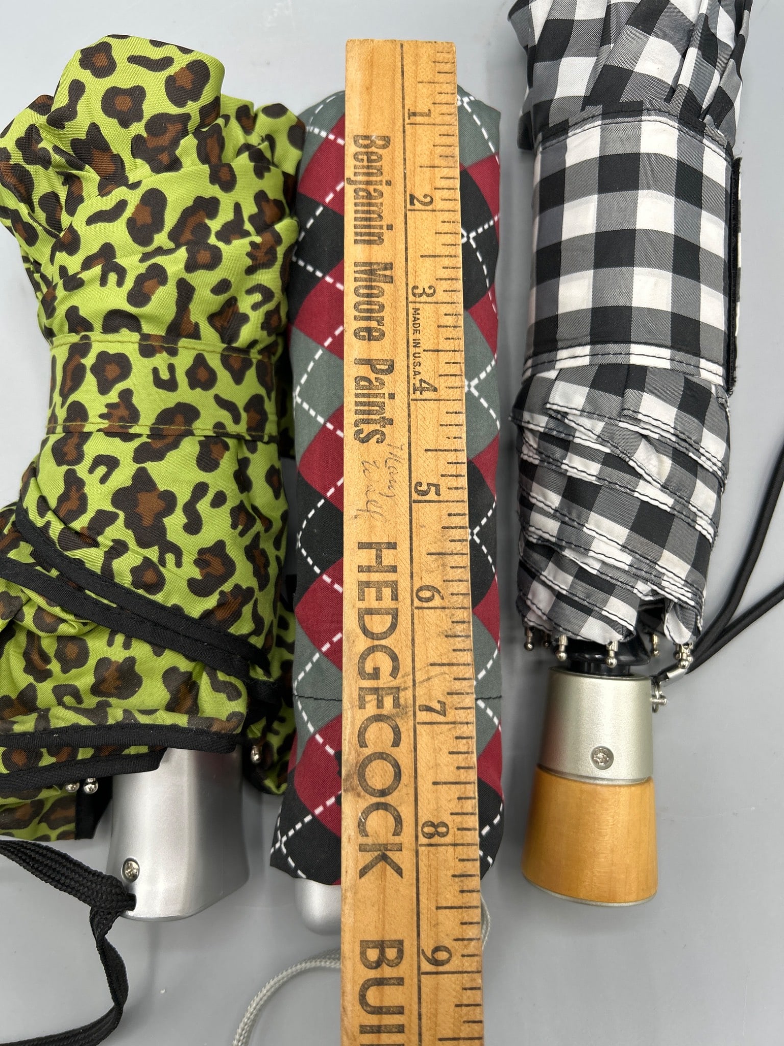 3 Folding Umbrellas by Talbots, Totes, and an Unbranded Manufacturer - 6