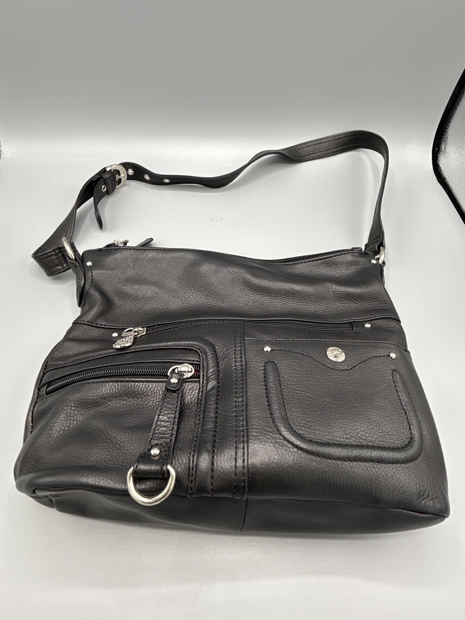 Stone Mountain Black Leather Shoulder Bag With Multiple Compartments (1 of 7)