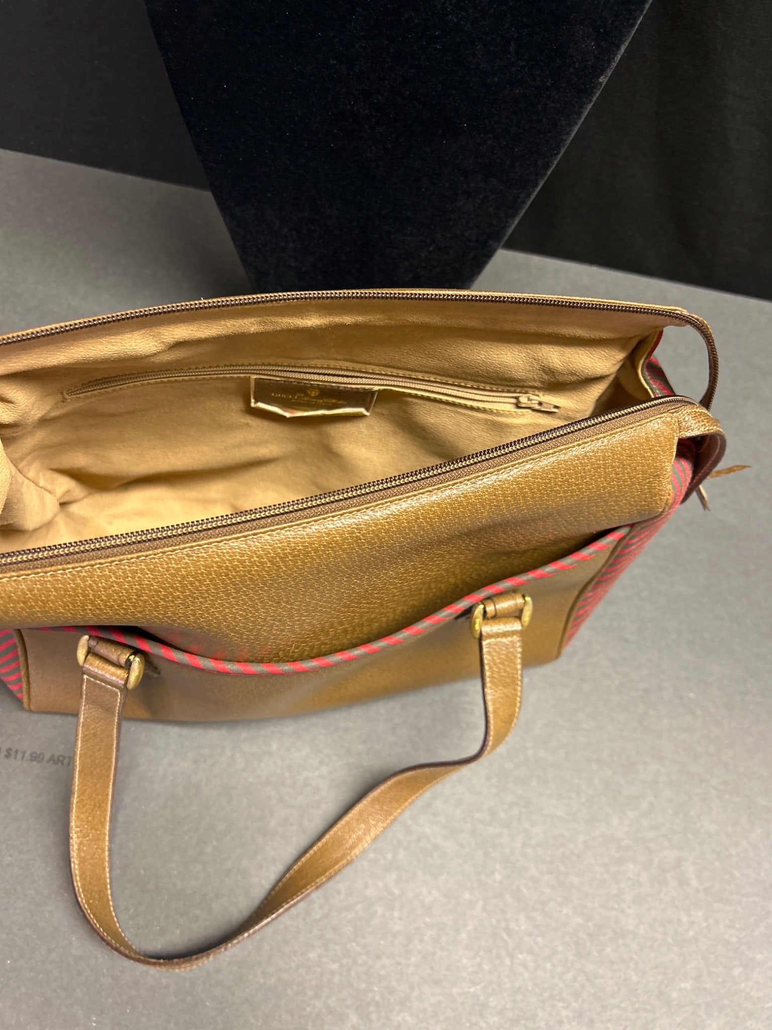 Gucci Accessory Collection Metallic Gold and Red Tote Bag - 5