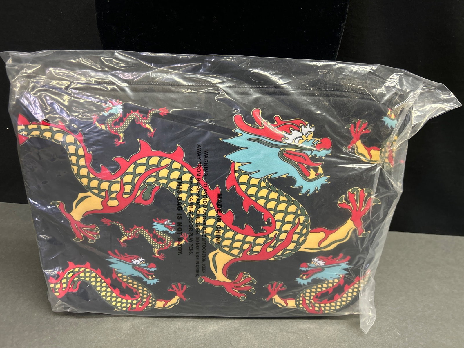 Chinese Dragon Laptop Sleeve from The Metropolitan Museum of Art - 4