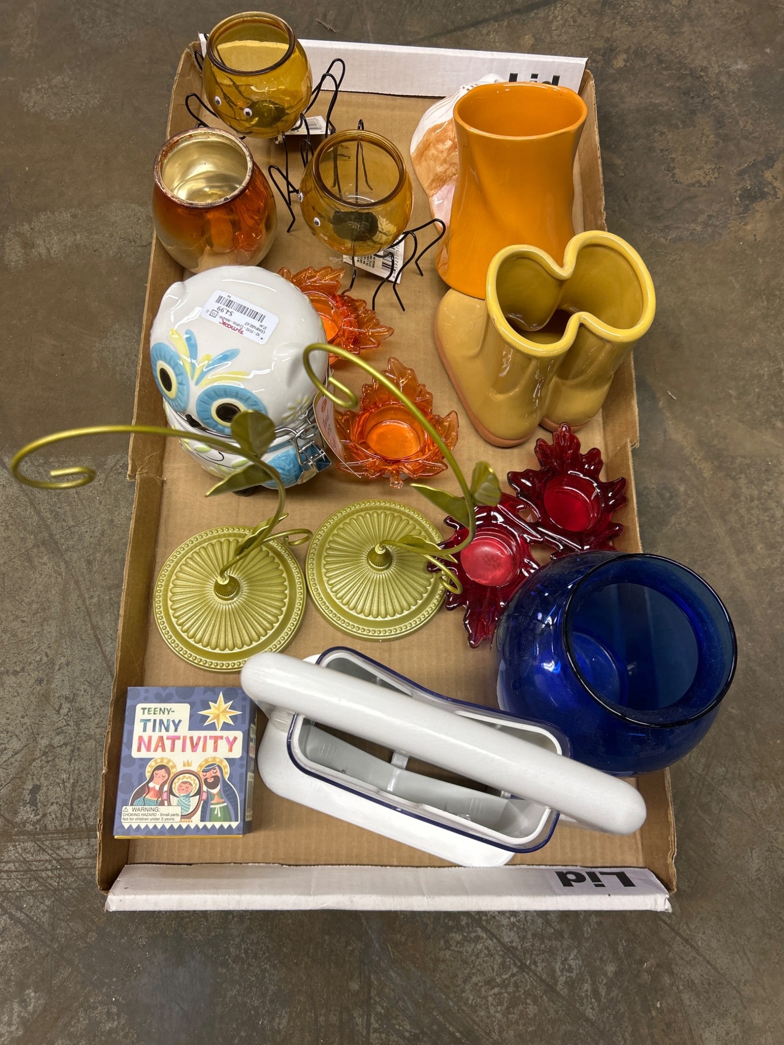 Decorative Items Lot Including Tableware, Figurines, and Holders (1 of 6)