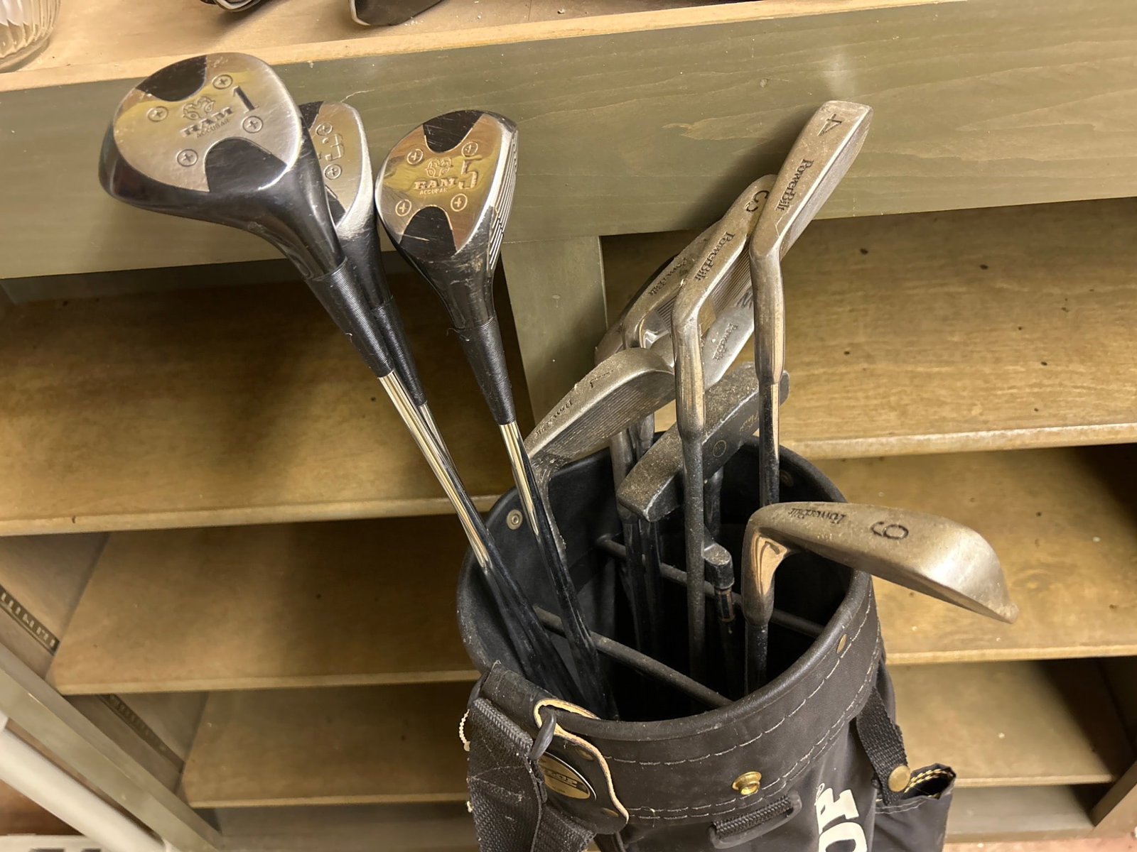 Golf Set with 1, 3, 5 Woods, 3-9 Irons, Wedge and Putter in Golf Bag - 2