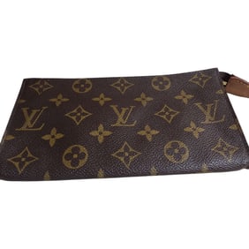 Louis Vuitton Pouch