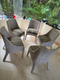 5 basket weave Chairs off white