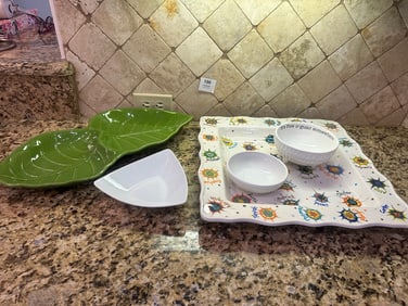 Serveware Lot – Fortunoff Leaf Divided Tray, B. Smith Bowl & Party Platter with Dips