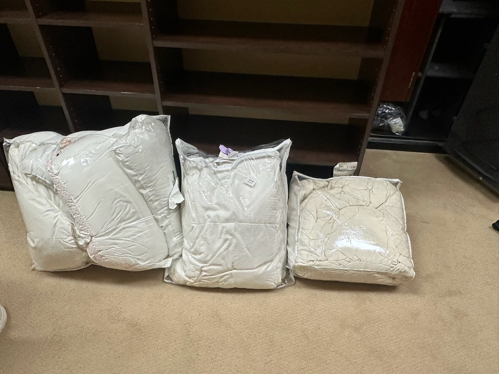 Bedding Sets (1 of 1)