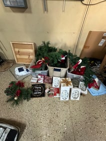 Christmas Décor Lot