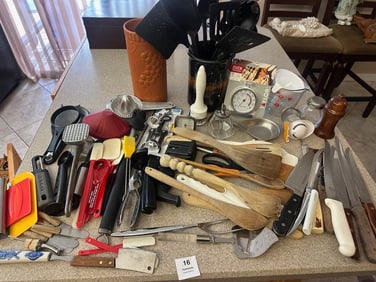 Kitchen Utensils & Gadget Lot