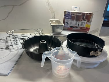 Assorted Baking Pans & Kitchenware – Bundt, Springform, Wilton Sweet Elegance