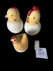 Retro Chicken Kitchenware Set (Shakers & Timer)