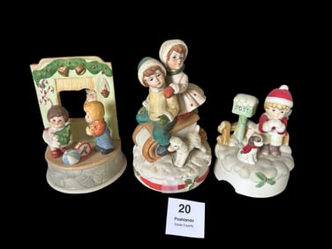 Set of 3 Vintage Christmas Music Boxes