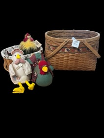 Country Farmhouse Basket & Rooster Décor Lot