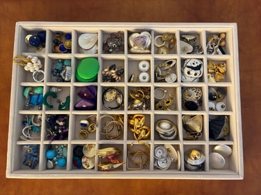 Assorted Costume Jewelry – Earrings, Brooches & Accessories