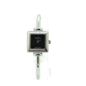Swiss-made Gucci 1900 L series watch with a square opalescent black stainless steel dial, 7.5" long,