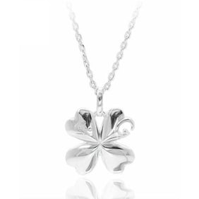 Gucci sterling silver four leaf clover pendant with G logo cut-out on an 18" chain