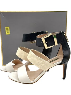 LOUISE ET CIE DESIGNER ALLIGATOR SANDALS SZ 6: For sale is an amazing pair of size 6, Louise Et Cie Alligator leather, black and white, strappy sandals with zippers down the back and buckles at the ankle straps! Discover the elegance of these Loui