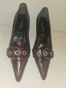 Prada rich burgundy-brown leather kitten heels in size 36.5