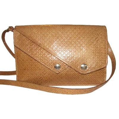 Fendi Clutch Early Sas Two Way Bodyshoulder Purse Camel Tooled Leather Embossed Or Cross Body Bag: For sale is a unique, vintage, Fendi, RARE, two-way- cross body/shoulder bag or clutch made of leather in shades of brown with an embossed or tooled geometric design, an asymmetrical, layered,