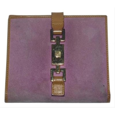 Gucci Jackie O Style Push Button Pink Suede And Camel Leather Vintage Wallet: For sale is a Gucci, pink suede and camel leather, bi-fold wallet with chrome, Jackie O style, push button closure and chrome accents, and lots of slots for your cards! This is a great looking wallet