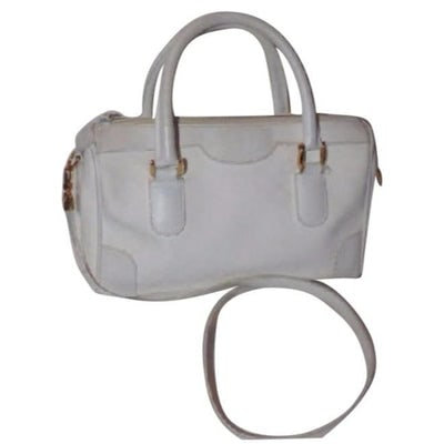 Gucci Vintage White Small G Logo Print Leather Coated Canvas Satchel: For sale is an AMAZING, classic, GUCCI, white small logo coated canvas & leather, two handle, doctor's satchel with detachable strap! This is a classic purse that you will have and love forever! T