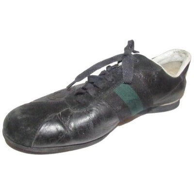 Gucci Navy Leather G Logo Green Stripe Guccissima: For sale is a pair of Limited Edition, Gucci, size women's 8C/men's 6C, navy Guccissima print leather sneakers with green and navy stripes, low, lace up tops, rubber, diamante print soles, and suede a