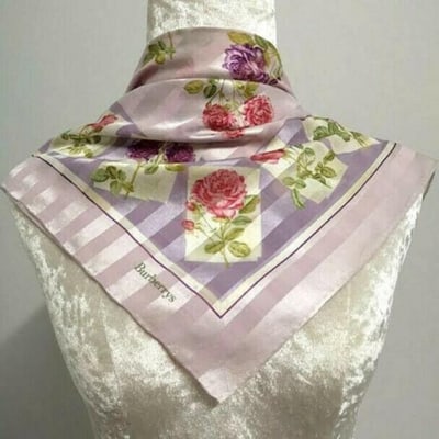 For sale is a RARE, Burberry purple striped print, 23" square/34" diagonal, 100% silk jacquard scarf: For sale is a RARE, Burberry purple striped print, 23" square/34" diagonal, 100% silk jacquard scarf with a design of two types of multi-colored roses, hand rolled edges, and a romantic style! This sc