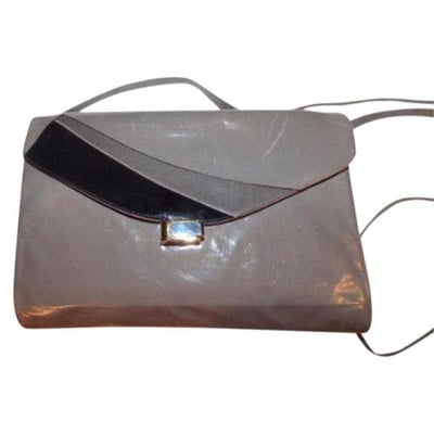 For sale is an authentic, Bally, grey patent leather, two-way clutch or shoulder bag with black &: For sale is an authentic, Bally, grey patent leather, two-way clutch or shoulder bag with black & dark grey abstract design on envelope top! This is a great looking, purse which draws from many cl