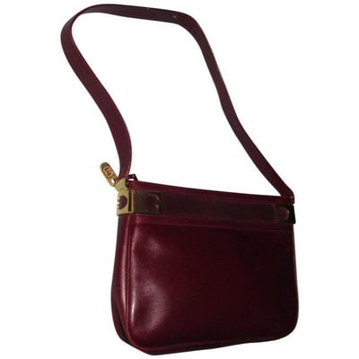 Gucci Supreme Shoulder Bucket With Gold Gg Accents On Top Burgundy Leather Hobo Bag: * For sale is a Gucci, buttery soft, burgundy leather, shoulder bag with the top zip framed by gold G logos & a clean, roomy leather interior! It is a rare version of a classic shoulder bag style