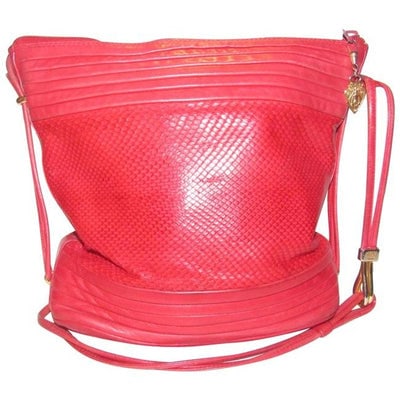Gucci Vintage Pursesdesigner Purses Red Python Skin Leather And Red Leather Satchel: For sale is a vintage, Gucci, red python skin leather and red leather, shoulder or cross body, zip top closure, bucket style bag with two straps and bold gold GG engraved hardware! This rare Gucci sty